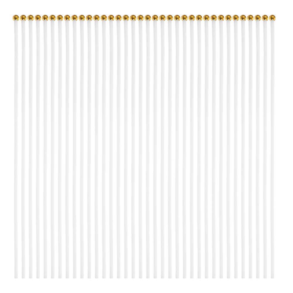 Набор из 150 пластиковых флажков для праздников