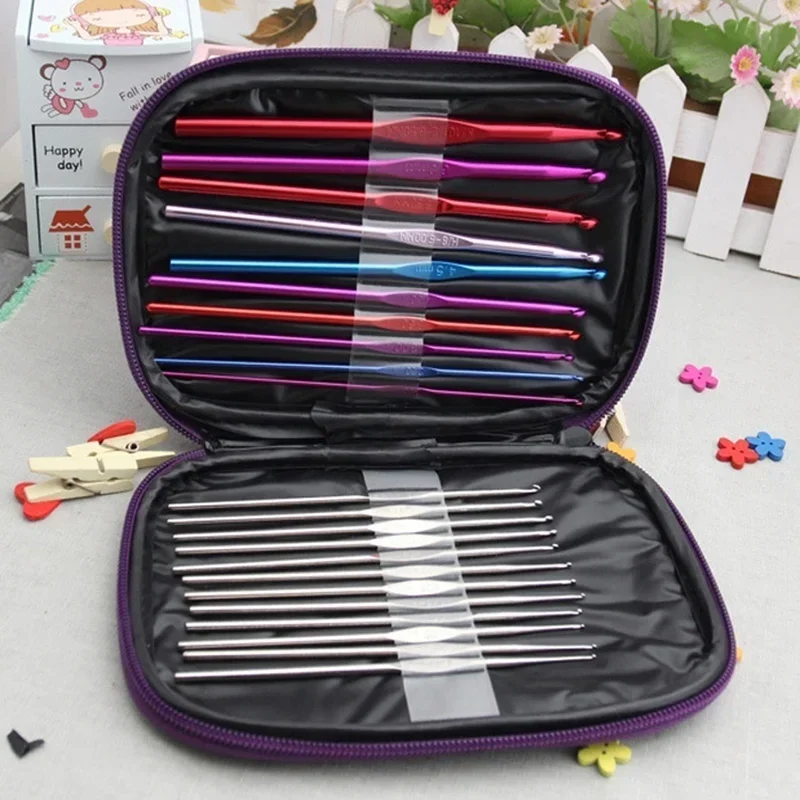 22 Pieces/set of DIY Craft Sewing Needles Ergonomic Aluminum Hook Multi-color 2-8mm Knitting Needles