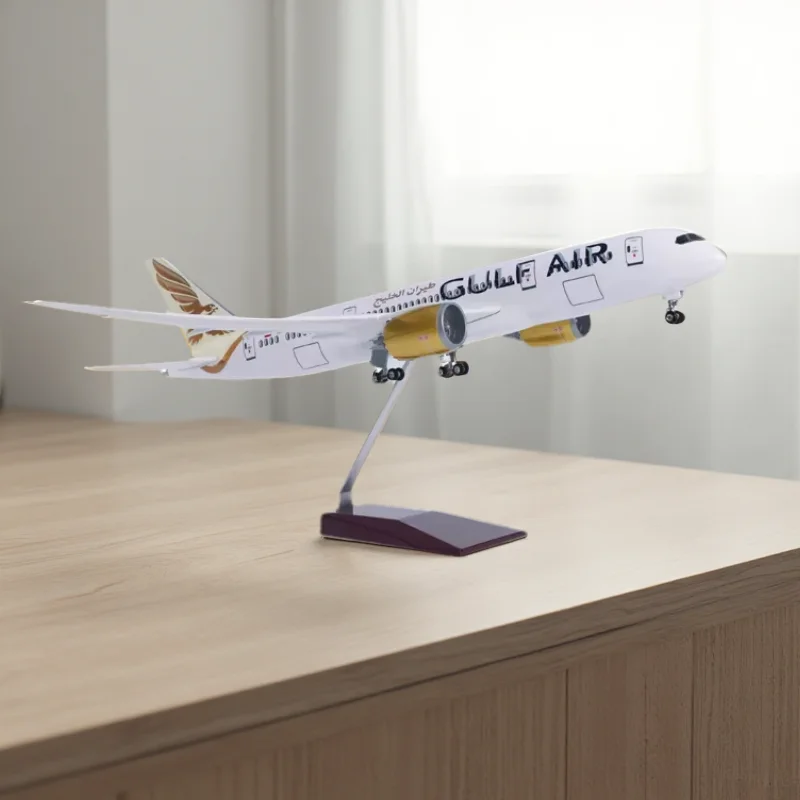 47cm Diecast Aircraft Gulf Airways B787 Resin Model Airplanes 1/130 Scale Replica With Base & Voice Control Boys Aviation Gifts