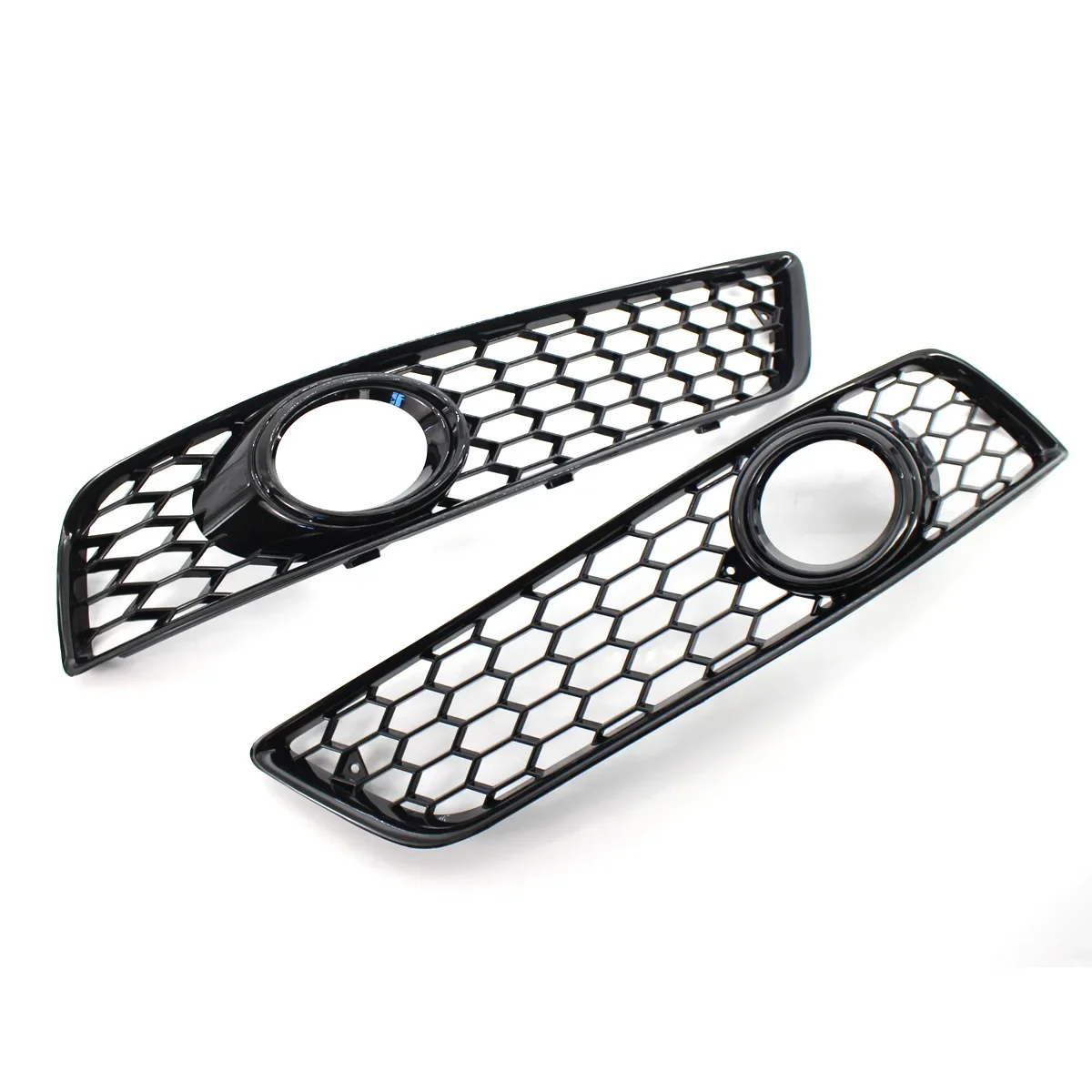 

Suitable for 09-13 Audi A3 8P modified through hole bumper fog light frame lower mesh grille 8P0807682J