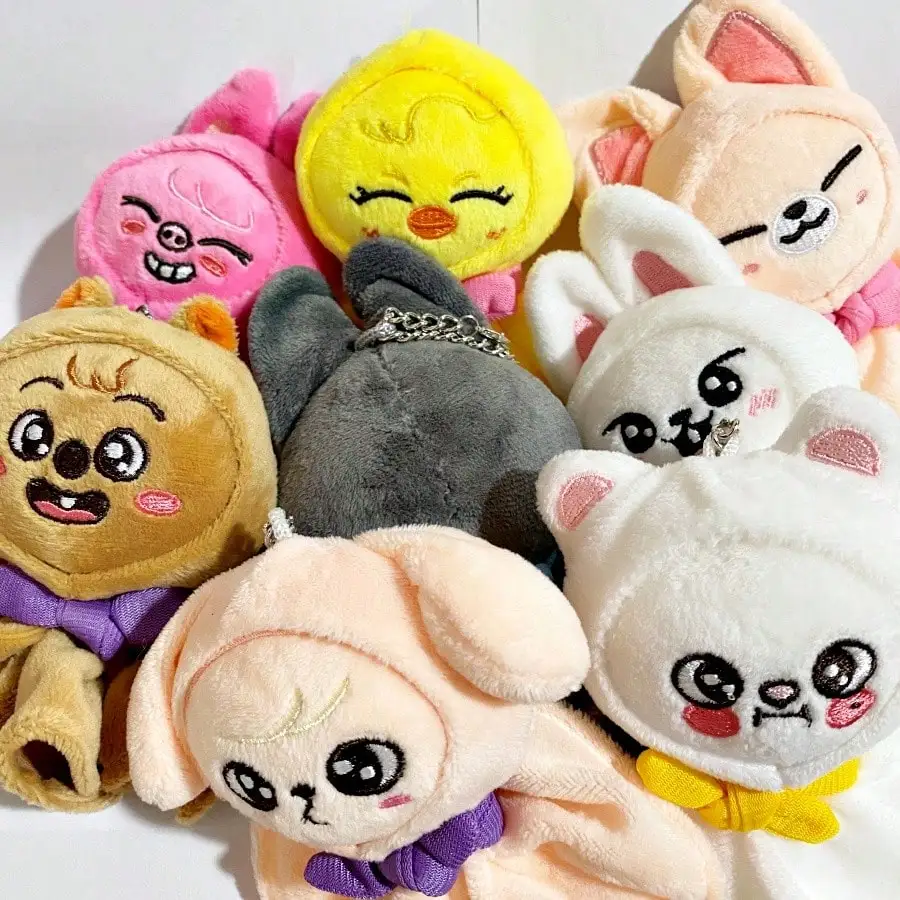 

Skzoo 12cm SKZ K-Pop STAY Anime Plush Keychain Cartoon Sunny Day Backpack Charm Accessory