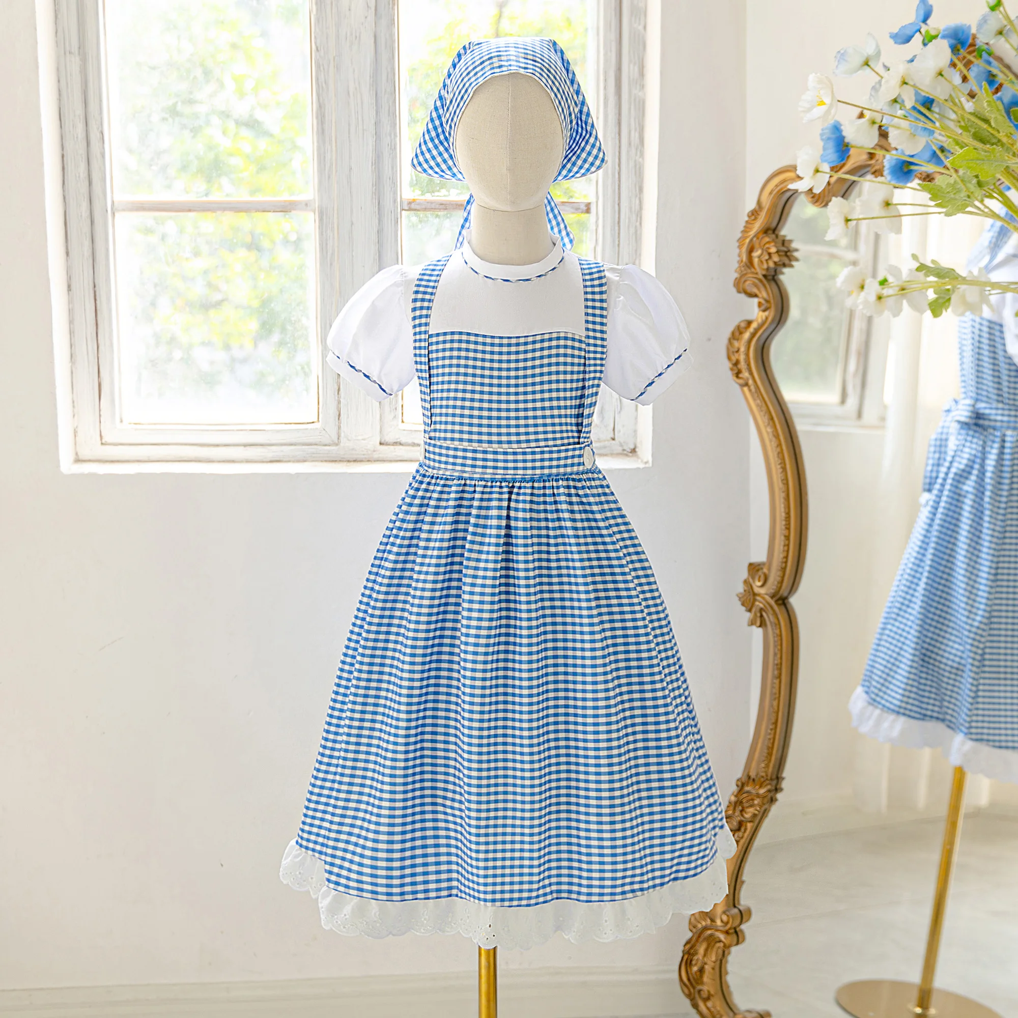 כפריה משובץ תכלת