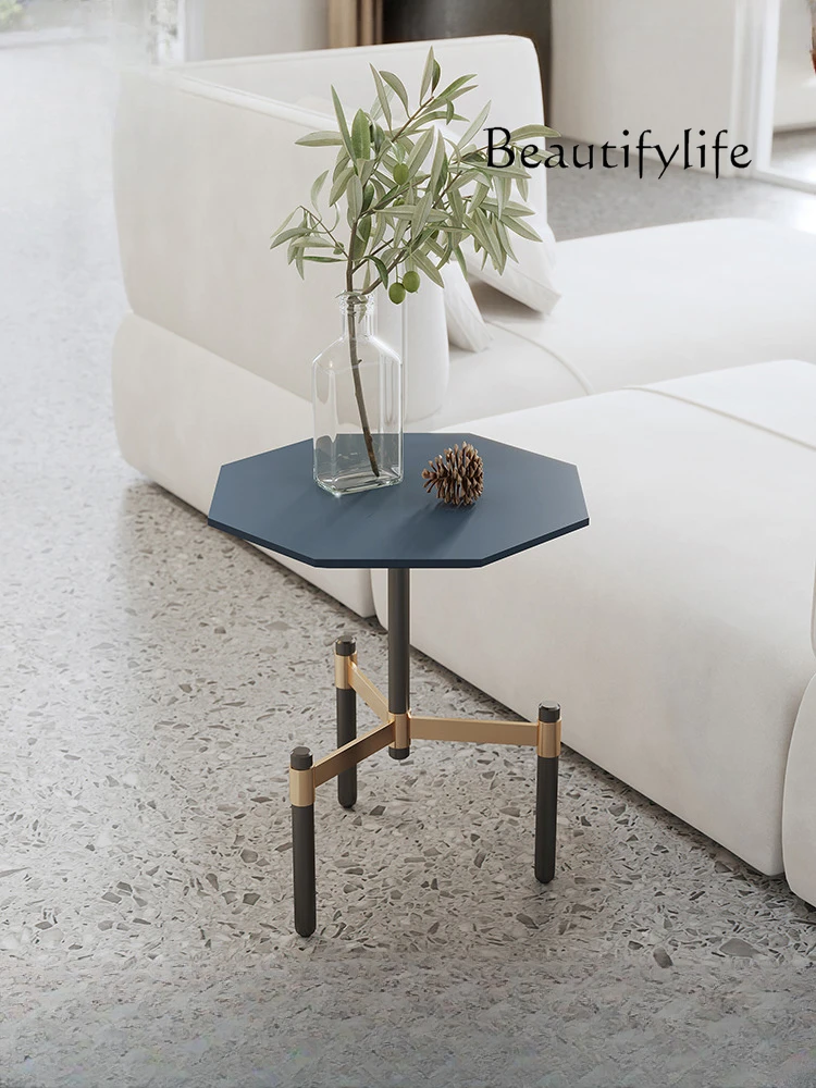 

Modern Retro Side Table Simple Style Small Apartment round Italian Minimalist Corner Table Designer Furniture