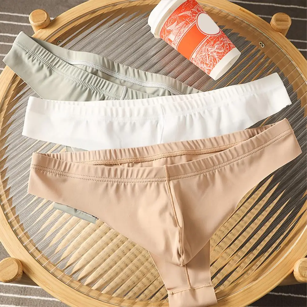 Men Breathable Underwear Ice Silk Men Briefs Men's Ice Silk Thong Underwear Breathable Low-waist Quick-dry Briefs for Daily