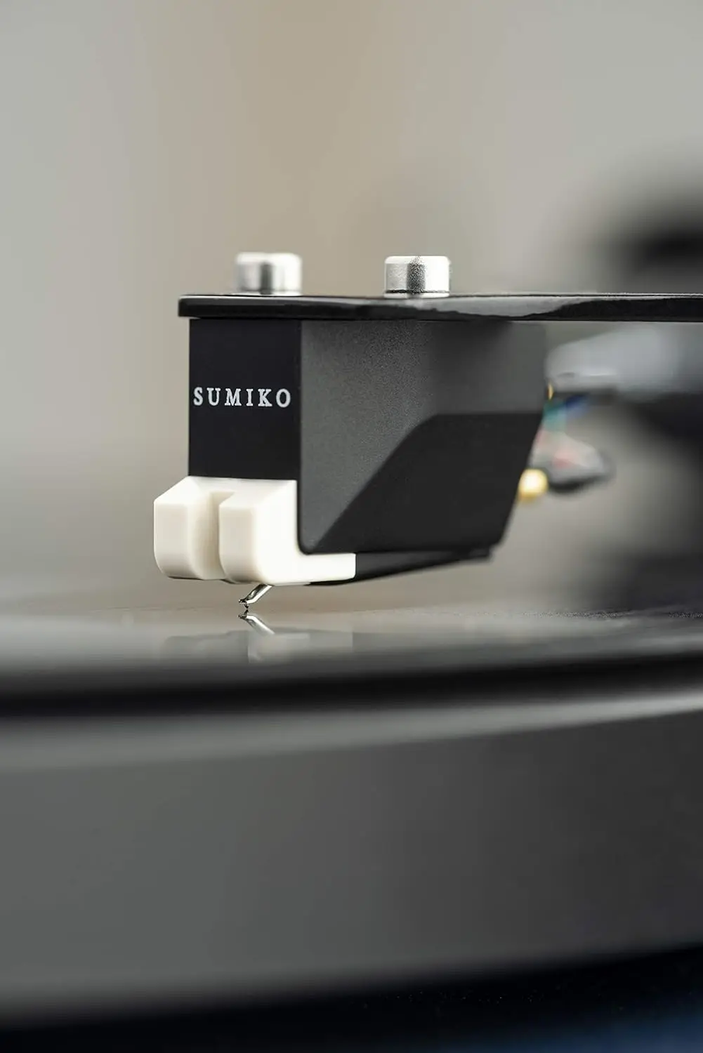 Debut Carbon EVO, Audiophile Turntable with Carbon Fiber tonearm, Electronic Speed Selection