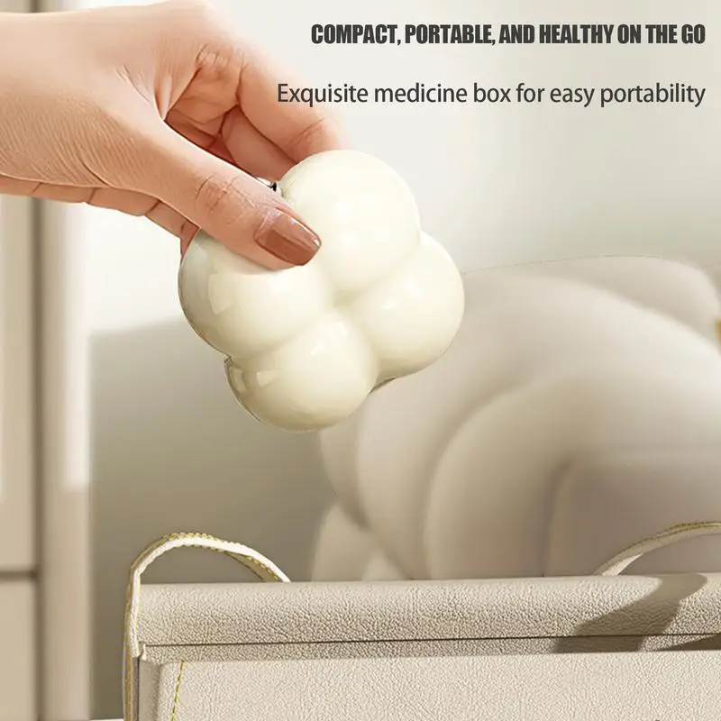 Portapillole da viaggio Dispenser di medicinali organizzatore di immagazzinaggio di pillole Dispenser portatile tascabile per pillole integratori farmaci
