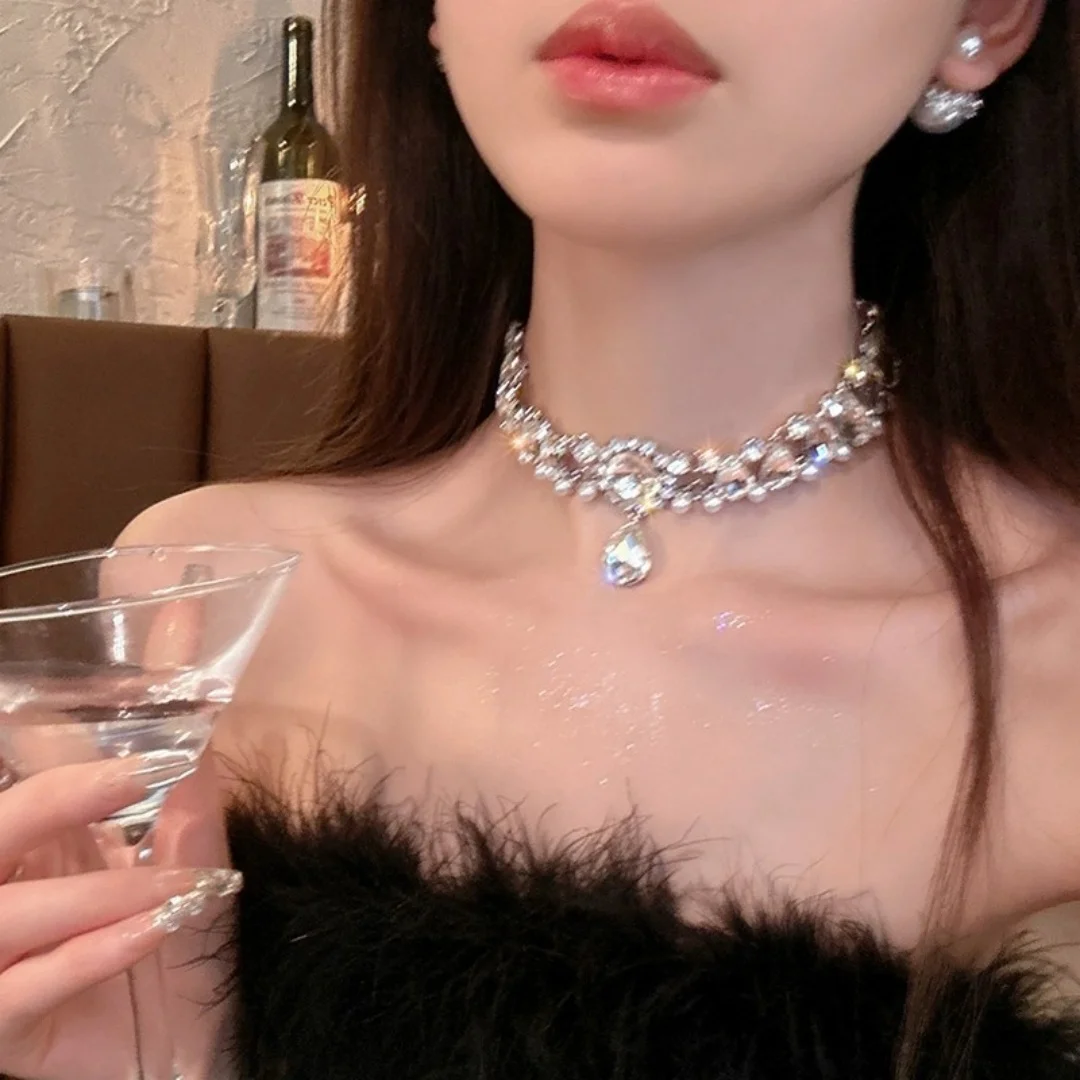 

DUTRIEUX Light Luxury Trendy Baroque Flash Diamond Necklace Women's Niche Design High-End Feel Neck Choker Clavicle Chain Jewelr