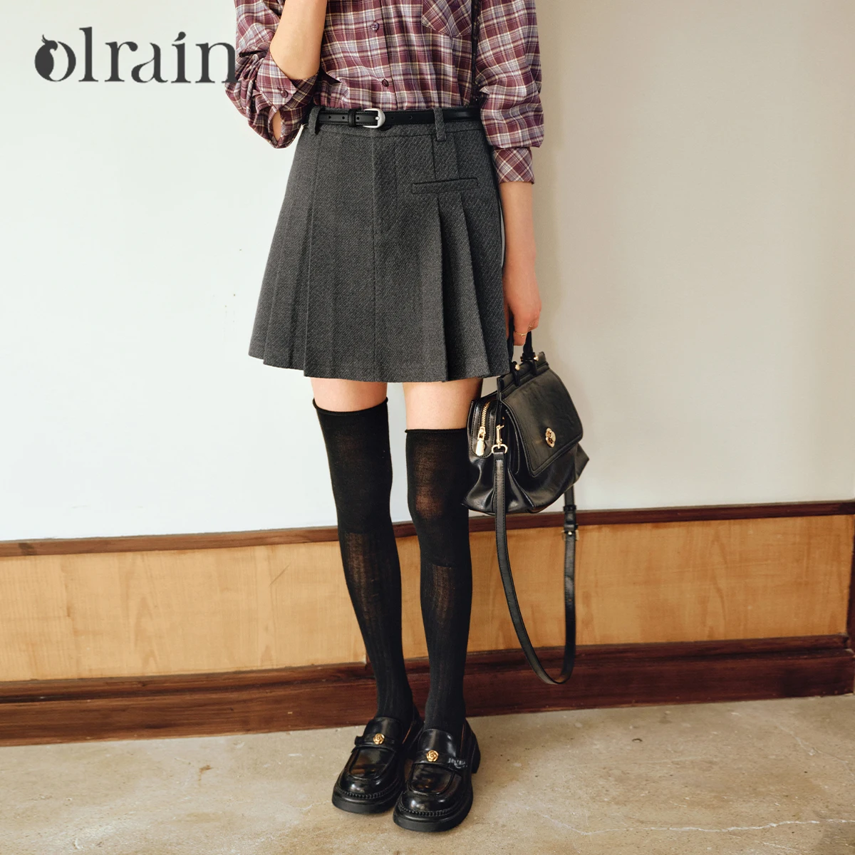 

OLrain Women's Pleated Mini Skirt Solid Straight Double-Side Pleats Short A-line Skirt 2025 Autumn Pockets Bottoms O57QB001362