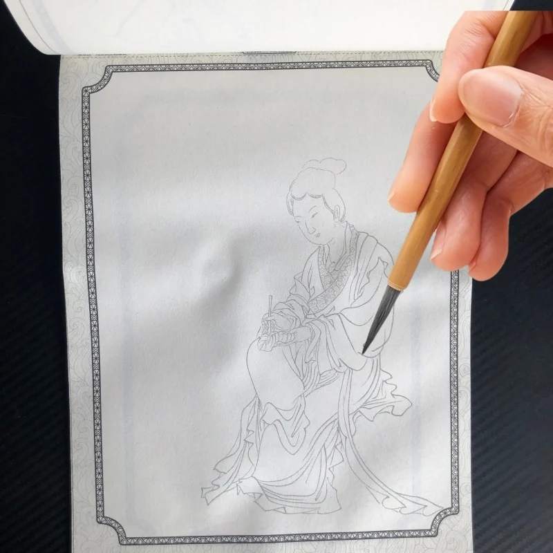 كتاب تلوين للبالغين والمراهقين يتميز بتصميمات سهلة وبسيطة لرسم الرسم الصيني للاسترخاء