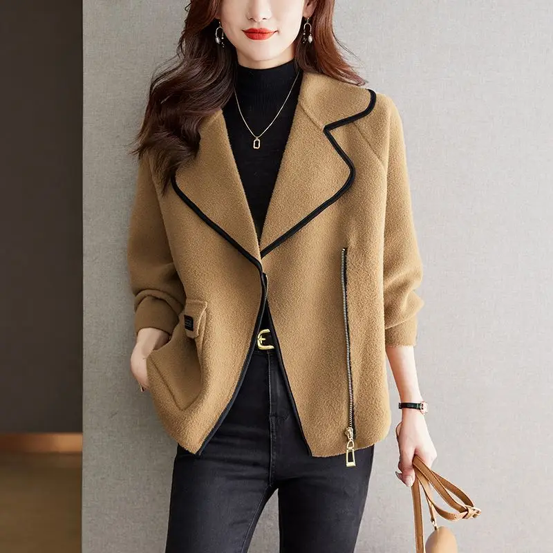 

Suit Collar Jacket Women's Thickened Wool Coat Women's Fashionable Short Knitted Cardigan