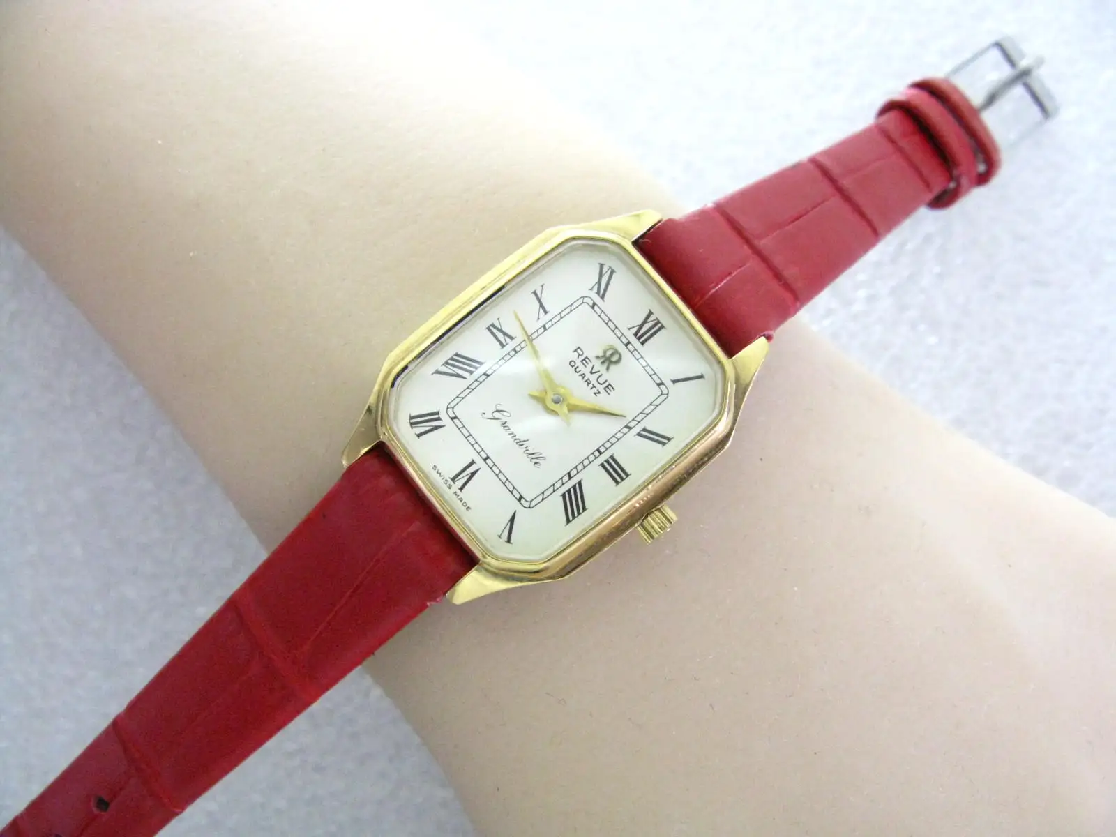 Rectangular Discontinued revue gold wrapped  quartz small women's watch