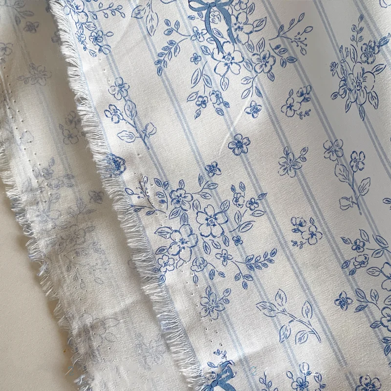 نسيج القطن الأزرق الأزهار القوس بيجامة فستان قمصان ملاءات السرير حقيبة DIY النسيج