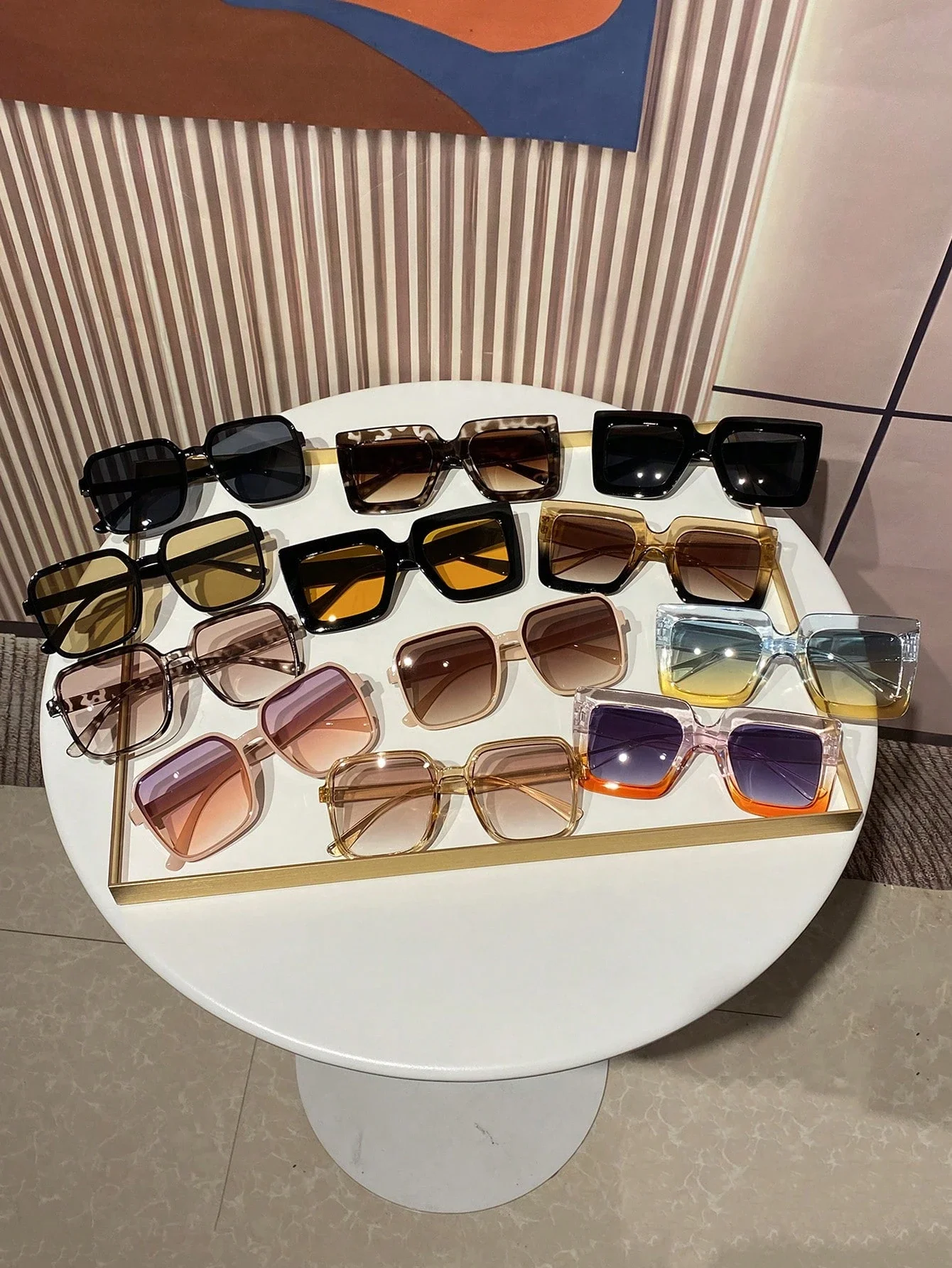 

Набор из 12 женских солнцезащитных очков в стиле ретро с квадратной пластиковой оправой для шопинга, свиданий и фестивалей