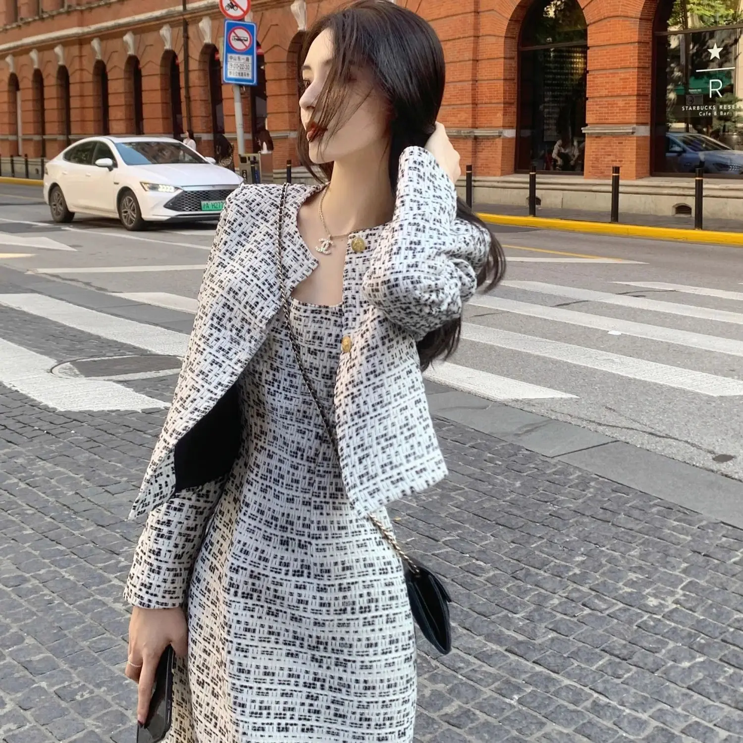 

French High-Quality Two-Piece Small Fragrant Tweed Long-Sleeved Coat Sleeveless Vest Dress Women Spring Autumn New Fashion Suit