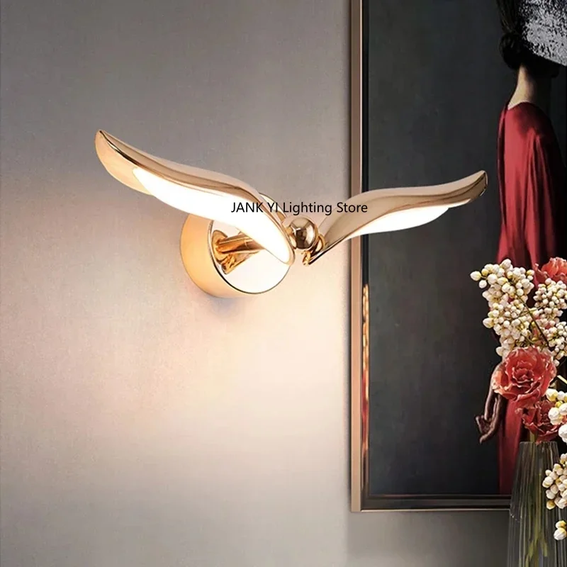 

Designer Creative Seagull LED Wall Lamp Gold Living Room Background Bedroom Bedhead Corridor Bar Art Only Warm Light