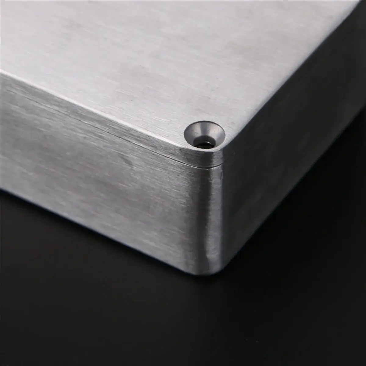 

Алюминиевый корпус для гитарной педали эффектов ABXZ 10X 1590B (стиль Stomp Box)