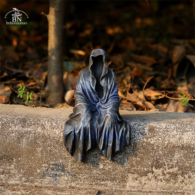 Black Grim Reaper Statue Thrilling Robe Nightcrawler Resin Desktop Figurine Ornaments Horror Ghost Sculpture Decorations