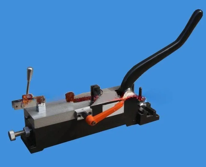 Hand Die Bender Bending Cutting Machine for Steel Cutting Rule