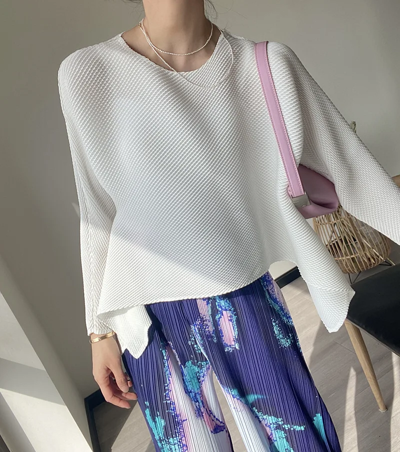 

Miyake Pleated 2025 Spring and Summer Japanese Commuter Style Pleated Blouse Set Female Temperament Irregular Hem Two-piece Suit