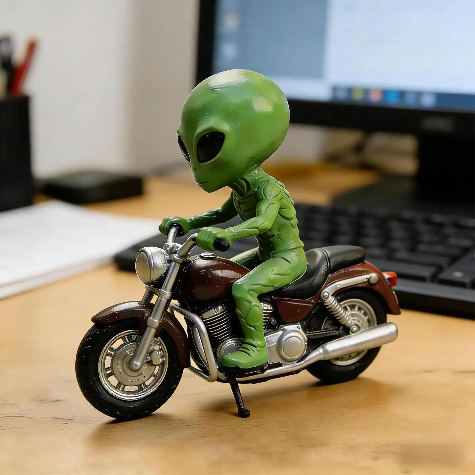 Alien Figurine Alien Riding Motorcycle Garden Sculpture Resin Statue Garden for Lawn Backyard Porch Patio Terrace Balcony