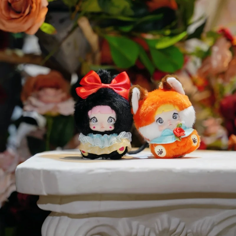 New Hot Nommi Fairytale Town Series Blind Box Kawaii Vinyl Face Doll Zaino carino Decor Giocattoli da collezione Regalo di compleanno per ragazza