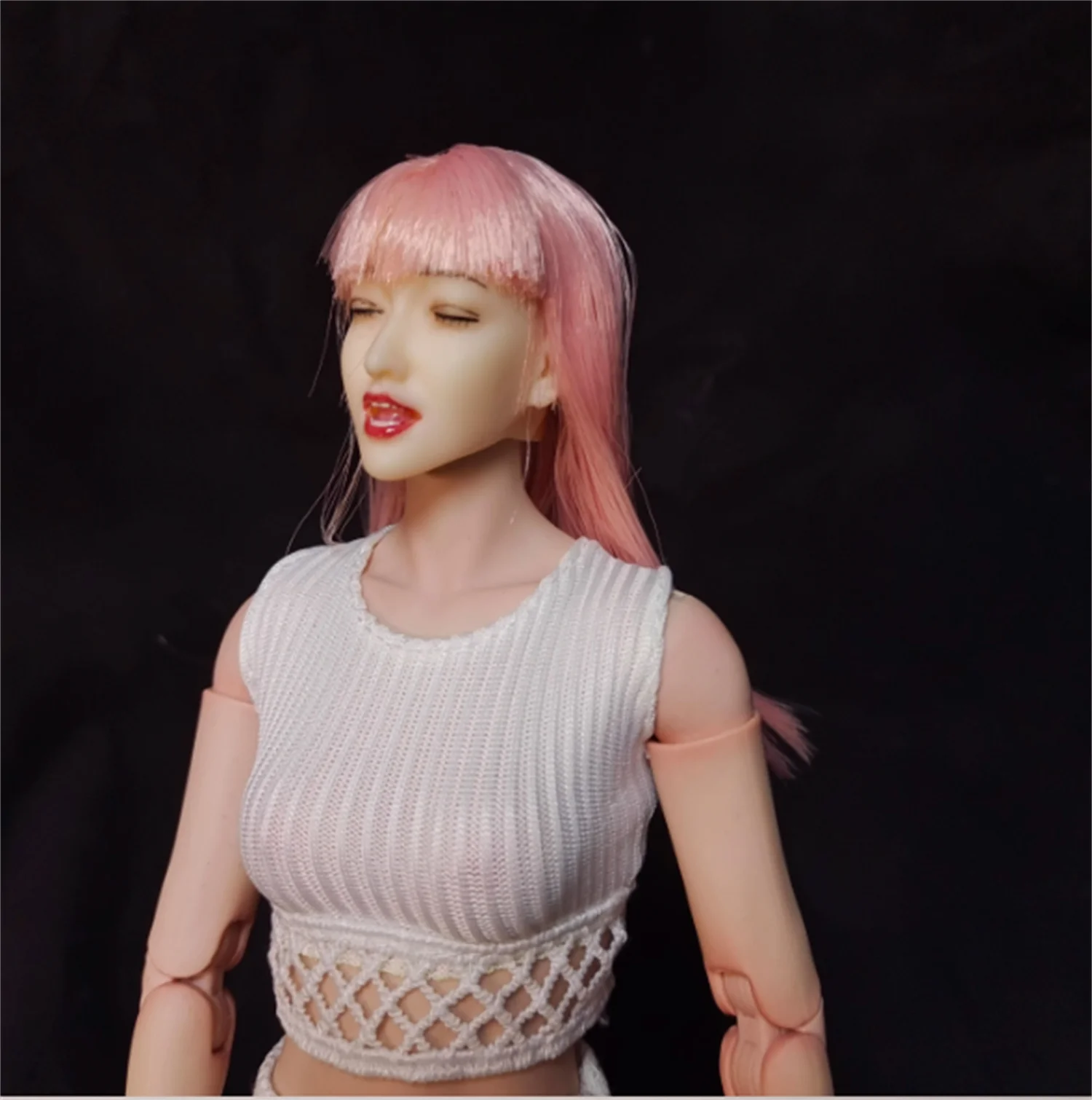 1/6 Occhi Chiudi Espressione Testa Sculpt Rosa pallido/blu/Nero Capelli Piantati Per 12 pollici TBleague Phicen Action Figure Giocattoli di Modello