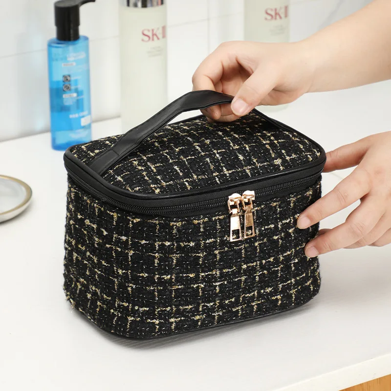 

Simple Large Capacity Small Fragrance Makeup Bag Girl Storage Cosmetic Bag Travel High Aesthetic Makeup Storage Sweet Style