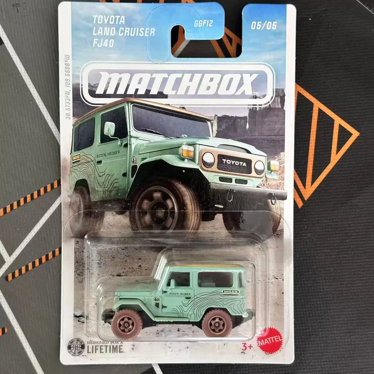 Matchbox Jurassic Series Ford Jeep Sonora Shredder Toyota FJ40 Off-road Metal 1:64 Scale Diecast Car Model Collectible Vehicle view 6