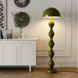 Lampa podłogowa Mushroom Designer Vintage Światła pionowe Minimalistyczny kremowy styl Sofa do salonu Next To Warm Dekoracja domu LED