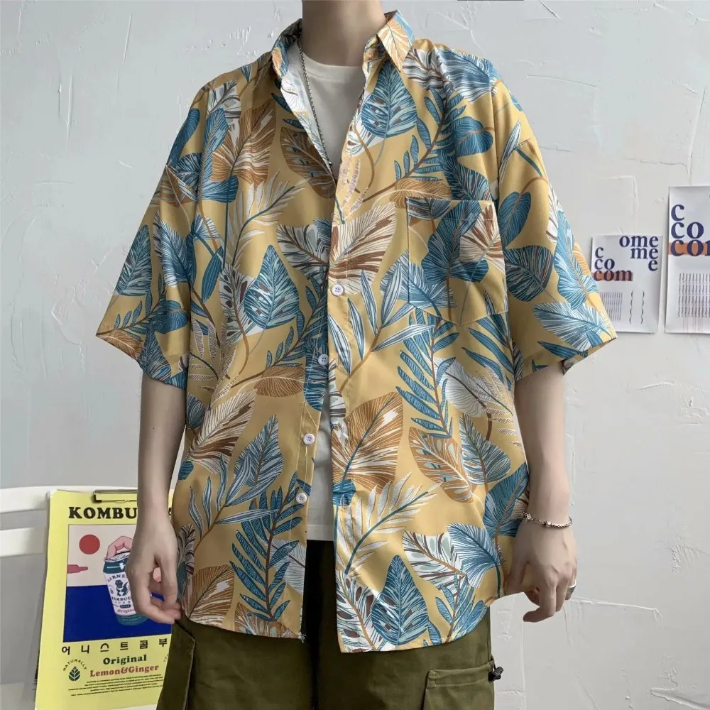 Retro Floral Short Sleeve Shirt Men Trendy Personalized Versatile Cool Five-point Sleeve Summer Hawaii Clothing Trend