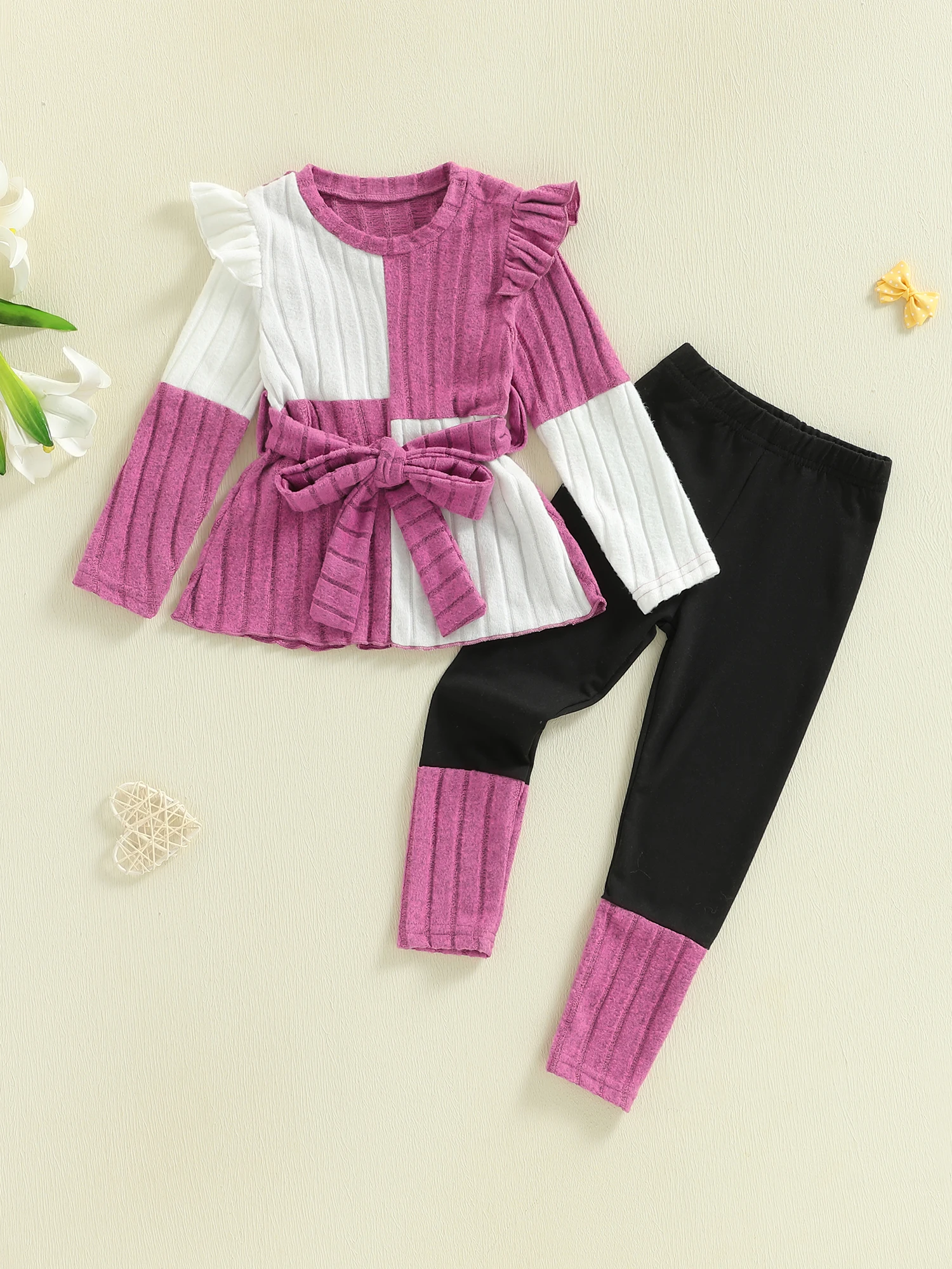 طقم ملابس تريكو للفتيات الصغيرات مع بنطال وحزام برقبة دائرية مكشكشة - مجموعة مكونة من 3 قطع بألوان متباينة