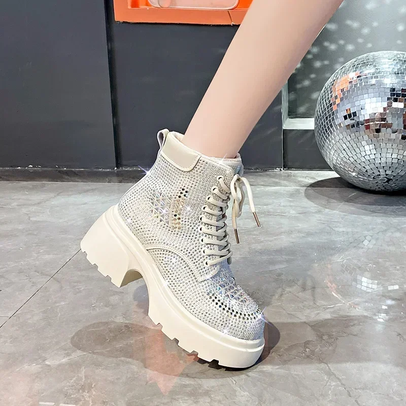 Cekiny Diamentowe Krótkie Buty Kobiety Jesień Zima Brytyjska Moda Wysoki Top Gruby Obcas Sznurowane Buty Outdoor Party Casual Shoes