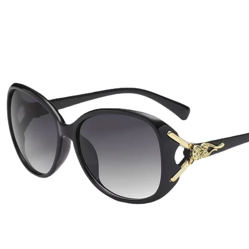 New Women\'s Large Frame Street Photo Sunglasses Retro Women Leisure Shopping Sun Glasses Advanced Sunshade Glasses UV400 Eyewear