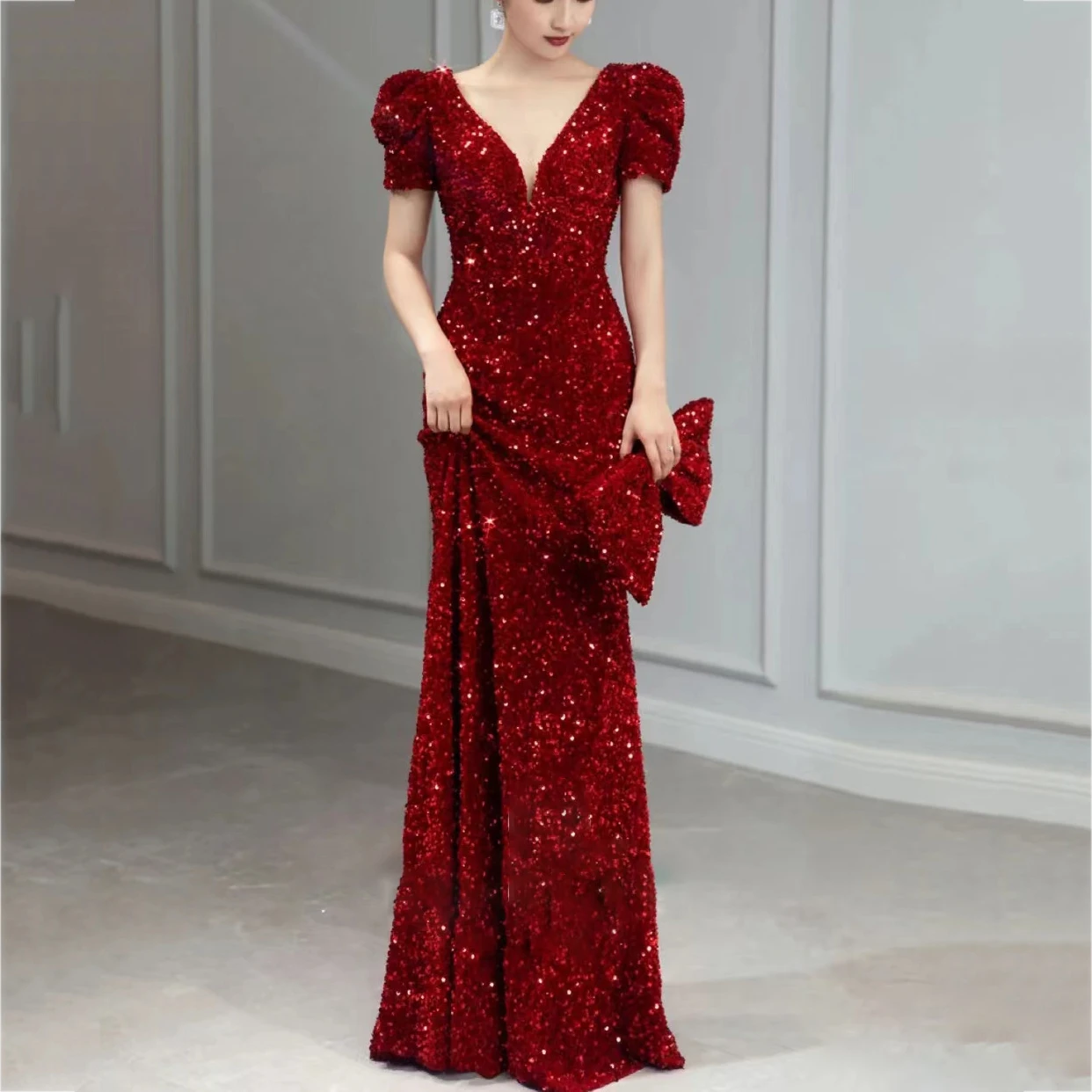 

Burgundy Sequin Long Mermaid Formal Party Dress Qipao Sexy Backless Slim Banquet Dress Cheongsam Deep V-Neck Vestidos De Festa