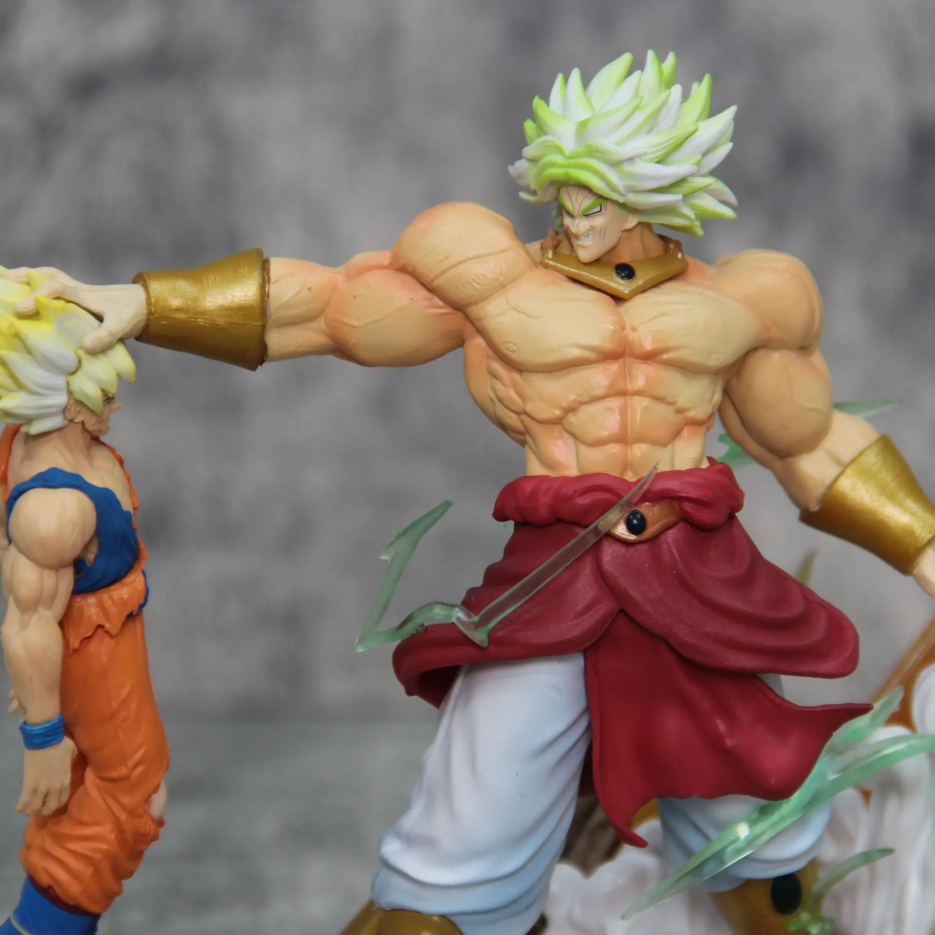 20 cm Dragon Ball Gk Berserker Brolly Vs The Monkey King Muscle Rage Handgefertigte Modellornamente Dragon Ball