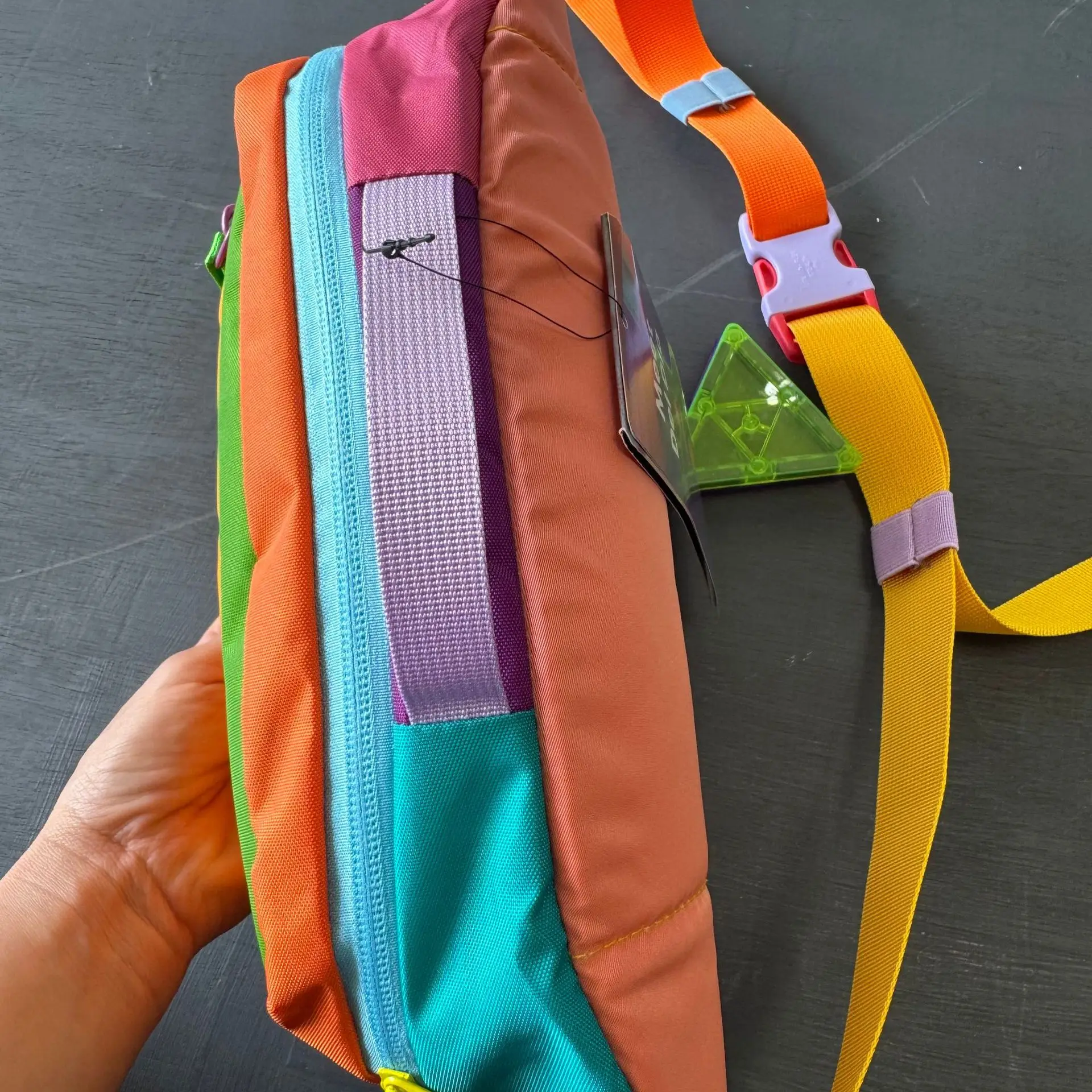 3l High Quality Dopamine Sports Chest Bag Unisex Crossbody Outdoor Running Hiking Travel Bag 2026 New
