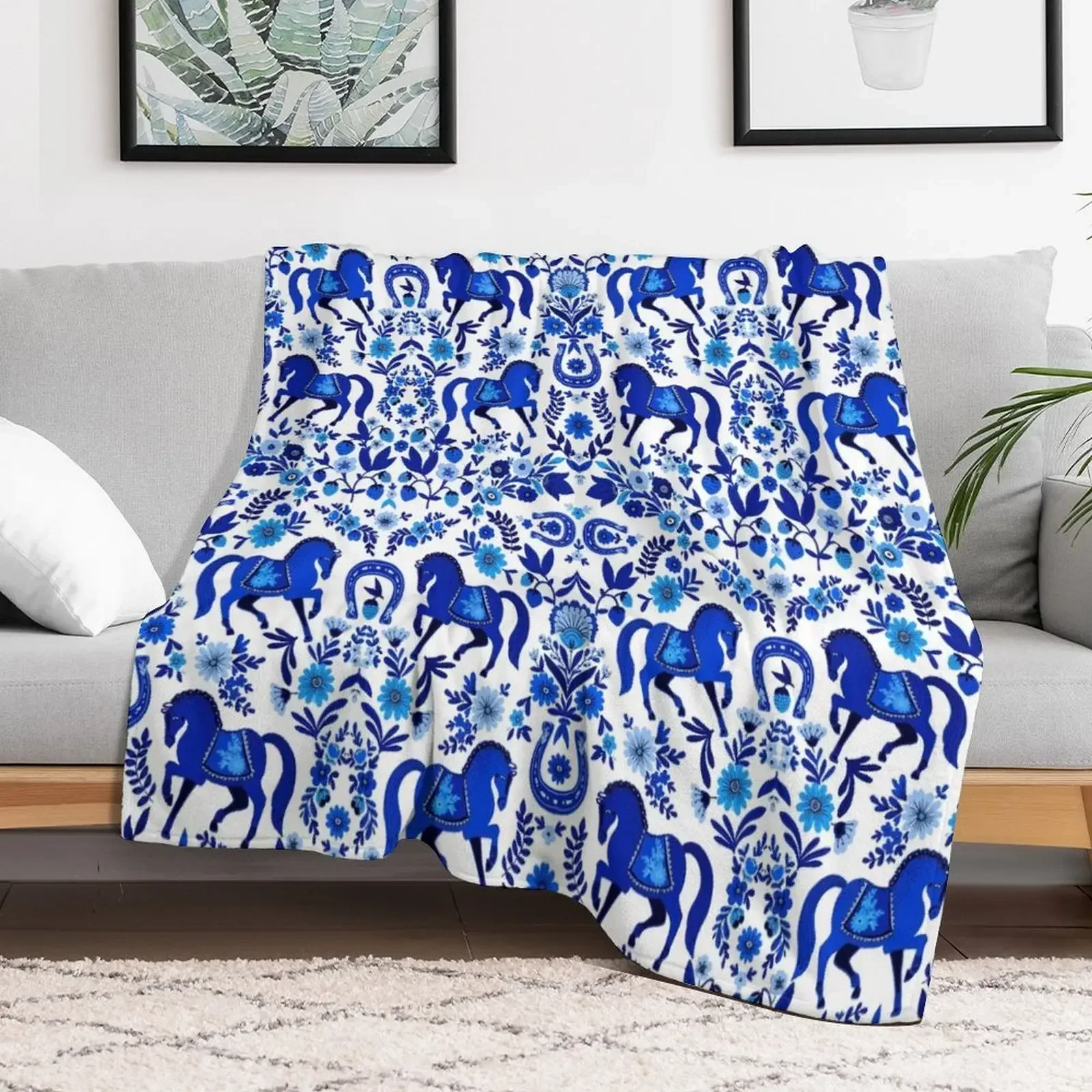

RETRO BLUE HORSE PATTERN Throw Blanket Single Hairy Decoratives Blankets