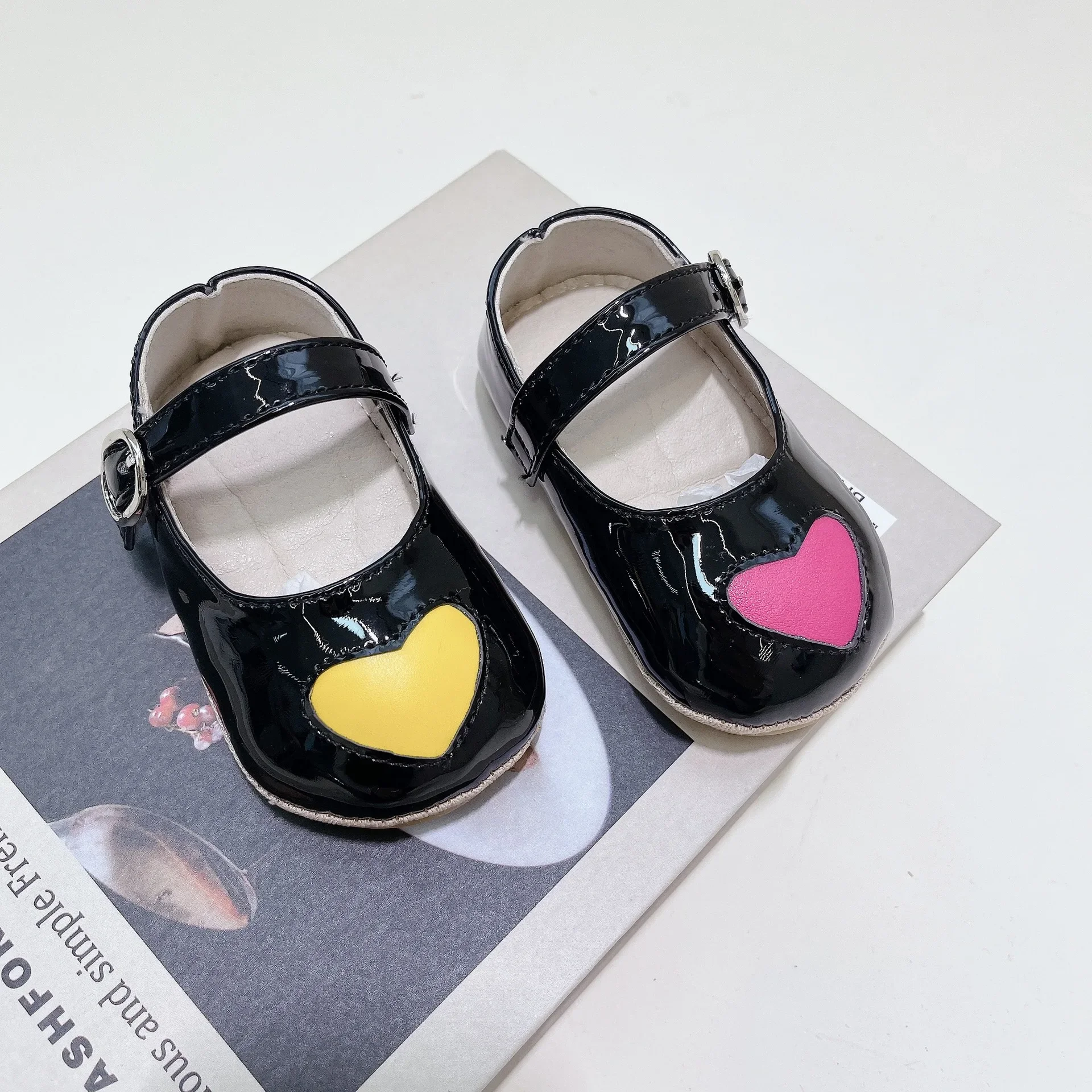 

Baby 2024 Spring Autumn Leather Shoes New Toddler Soft Leather Baby Single Shoes Princess Sweet Casual Cute Shoes