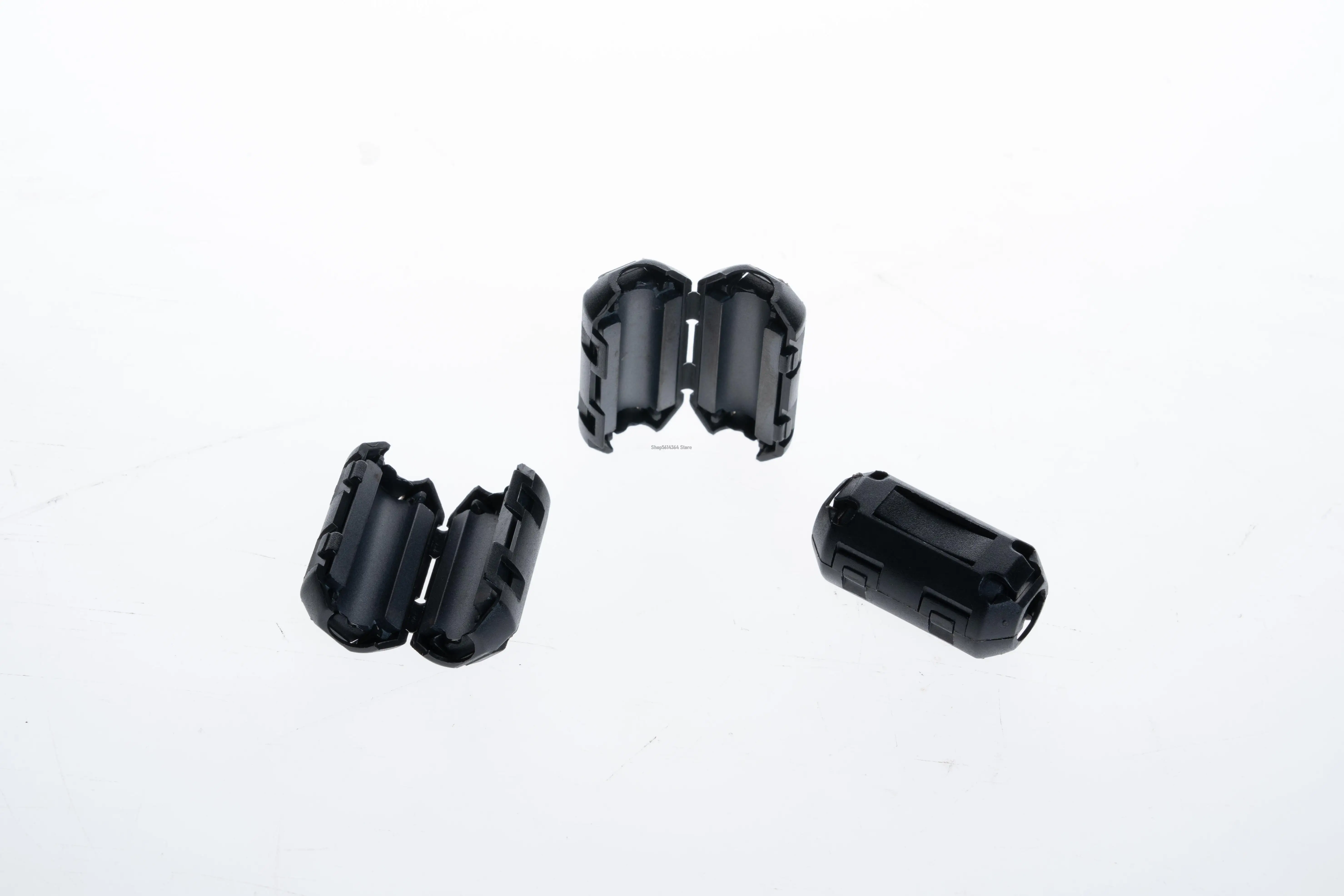 Inner 7mm Clip On EMI RFI Noise Ferrite Core Suppressor Filter 3mm Cable 1730-0730 RF choke ferrite bead 10pcs