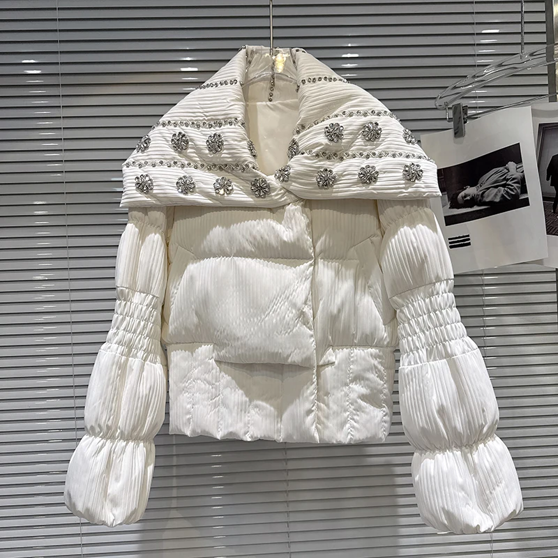 2025 Winter New Fashionable Warm Cotton Jacket Women Heavy Industry Water Diamond Flower Navy Collar Lantern Sleeve Coat
