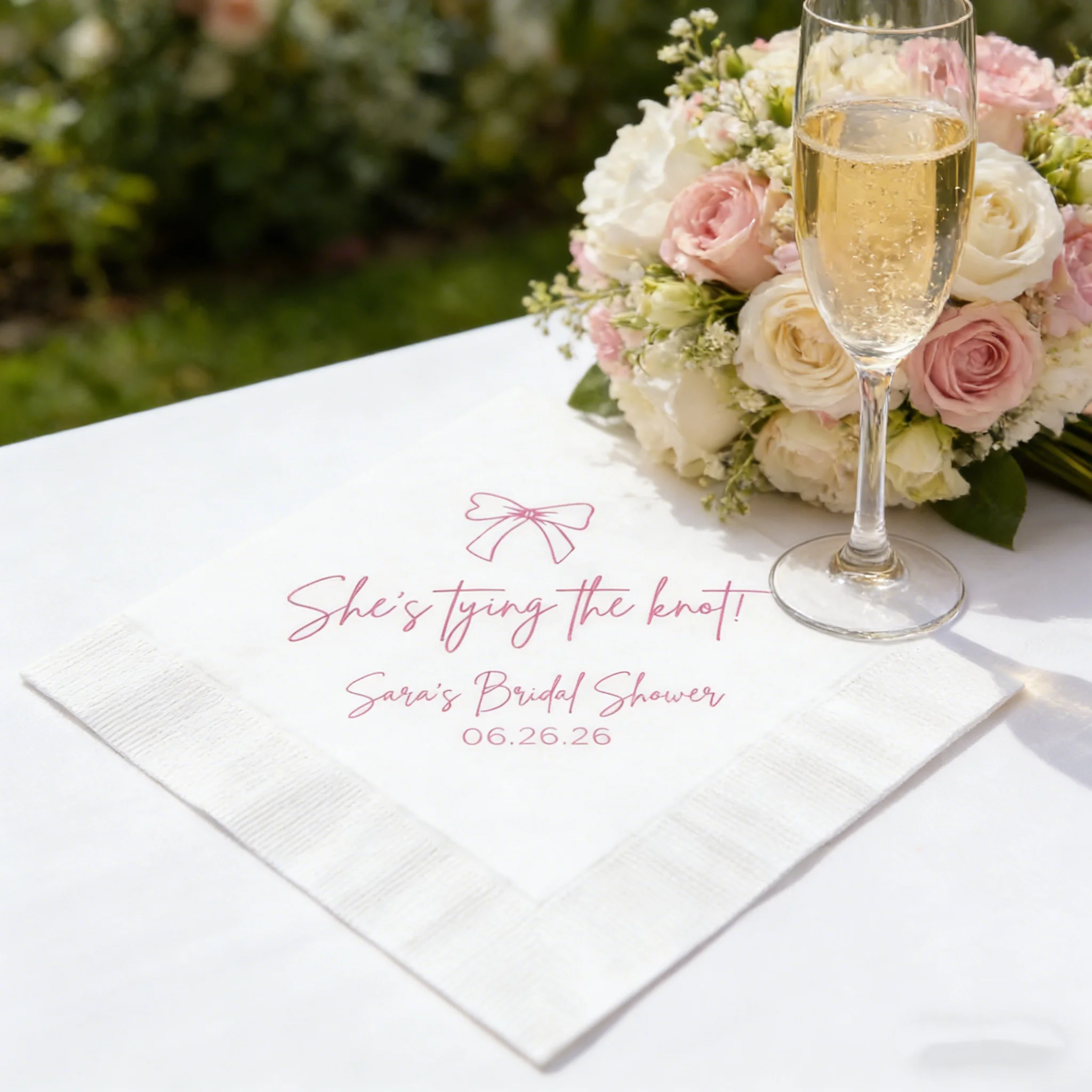 

50 шт. Салфетки для свадебного торжества с индивидуальной печатью и монограммой, для гостей на обед или ужин, с надписью "Она завязывает узел"