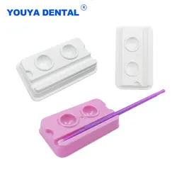 100pcs Dental Mixing Wells 2 Holes Trays Model Plastic Adhesive Bonding Resin Adhesive Dentistry Plate Composite Material