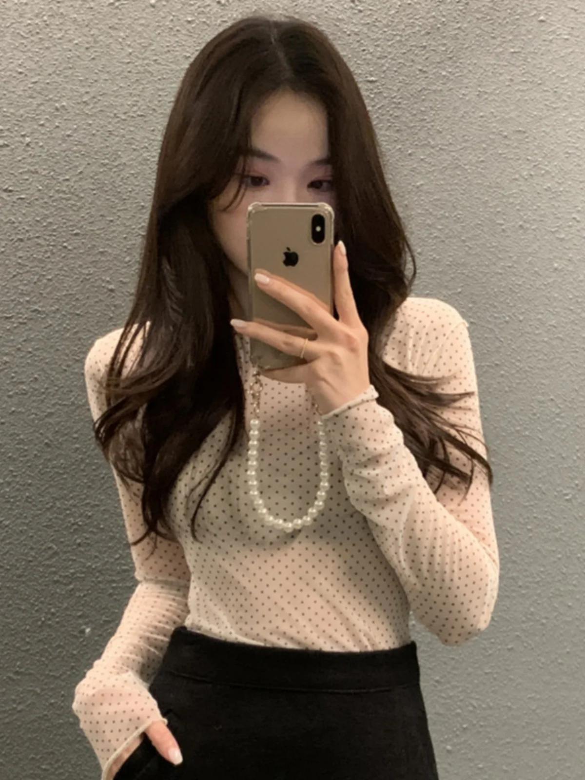 

Chic Spring round Ne Polka Dot Me See tough Slimming Versatile irt French Sle Long Sve Lace Top for Young Women