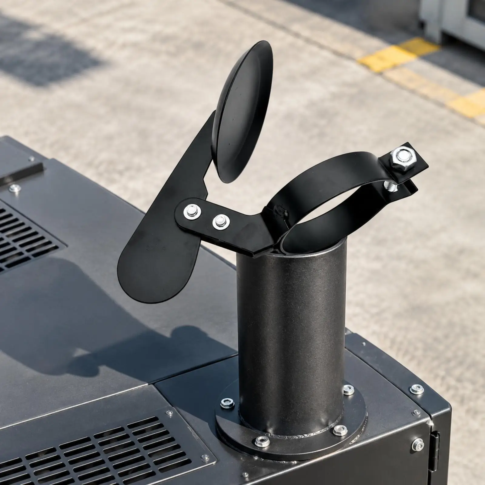 Metal Rain Cap Muffler Exhaust Cover Hinged Bracket for Generator Outdoor Waterproof Protection