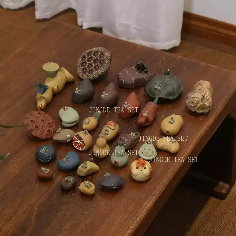 Yixing hand carved purple clay tea pet lotus seed shaped statue desktop art tea ceremony decoration accessories