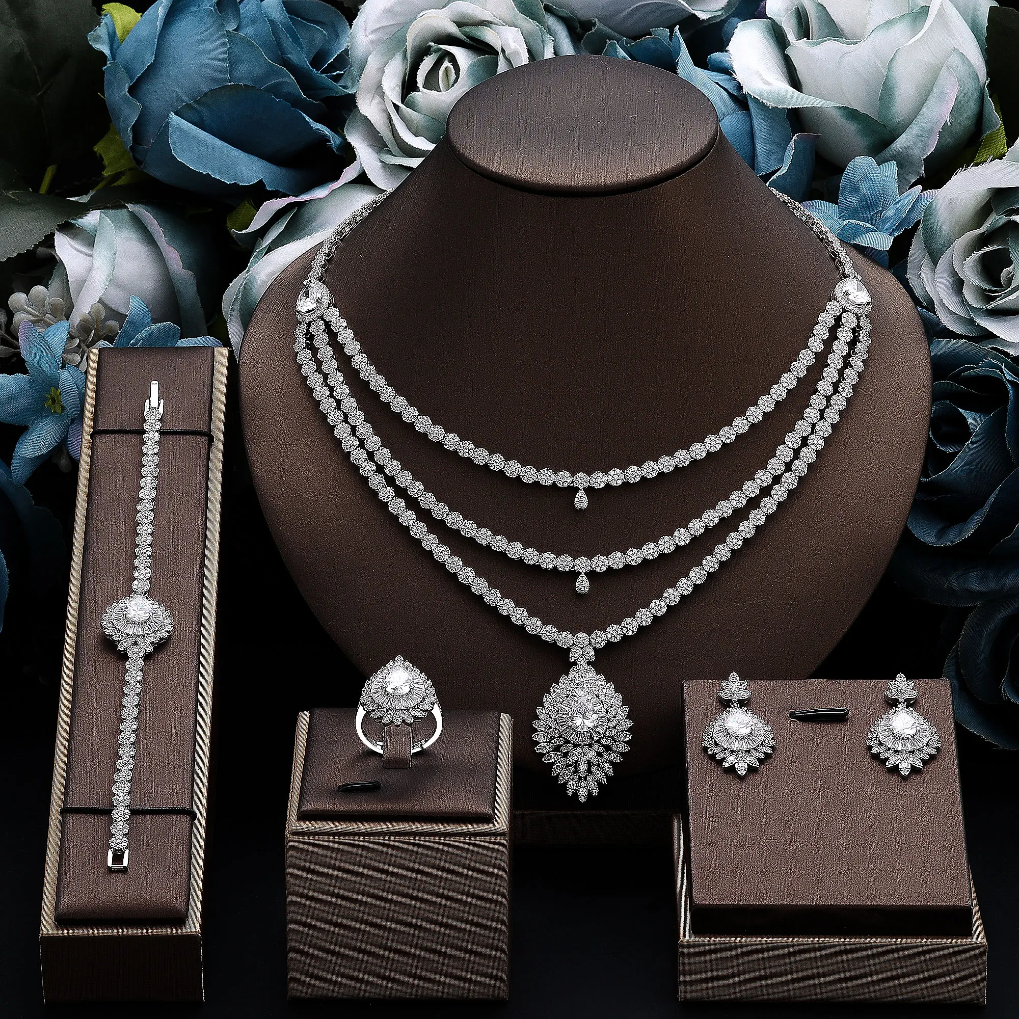 

2024 New 4-piece Bride Zirconia Full Set Women's Party Jewelry Set Luxury Dubai Nigeria CZ Crystal Wedding Jewelry Set