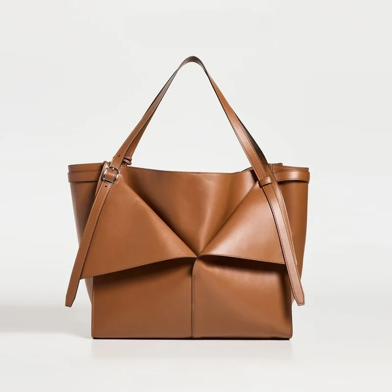 2025 Small Design Large Capacity Tote Bag, Simple European and American Water Bucket Bag, Single-Shoulder Crossbody Women's Bag