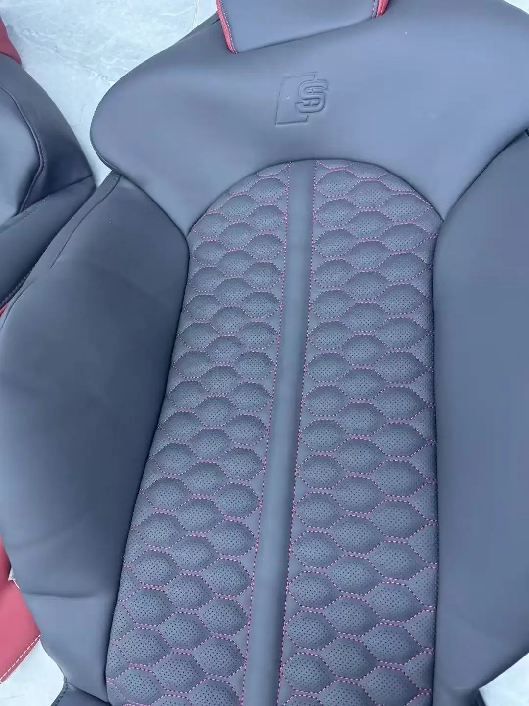 اكسسوارات السيارات الداخلية دلو مقاعد رياضية وسادة مخصصة أغطية جلد الرياضة سباق مقعد ل RS A4 A5 A6 A7 Q3 Q5L Q8