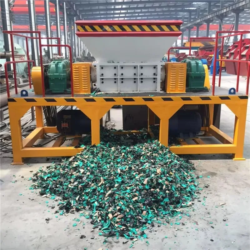 Customize Scrap Crusher Recycling Plastic Shredder Tire Shredder Machine