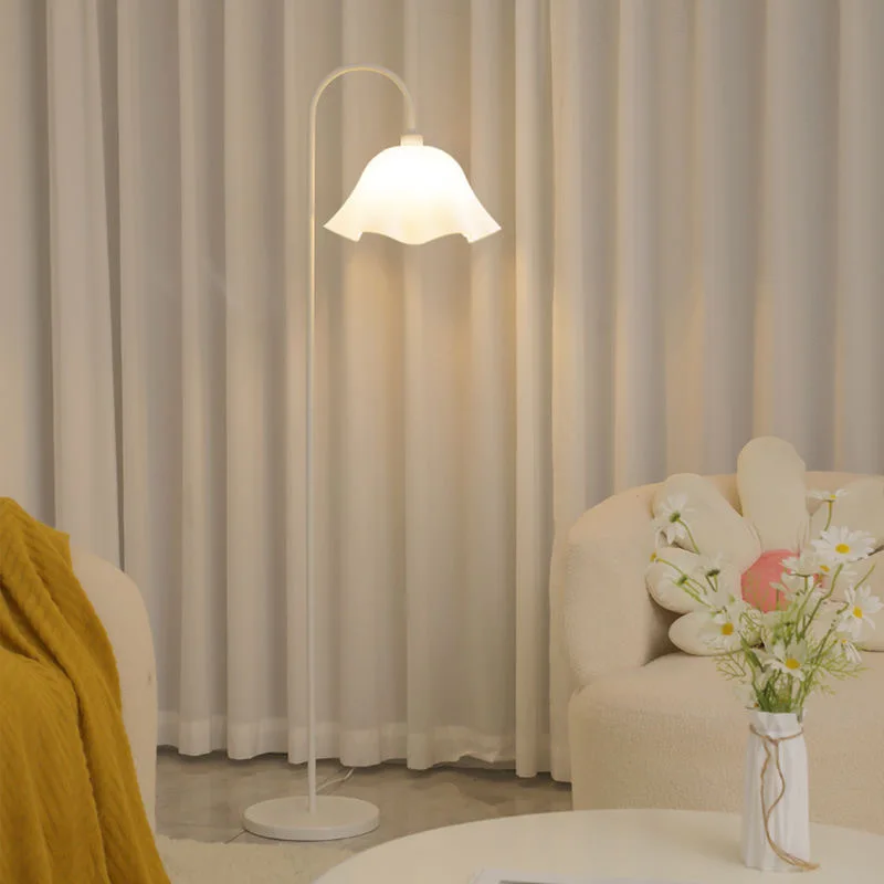 Petals Lamp for French Cream Style Living Room Sofa Side Bedroom Bedside Viral Ambient Lamp for Study Room Floor Lamp